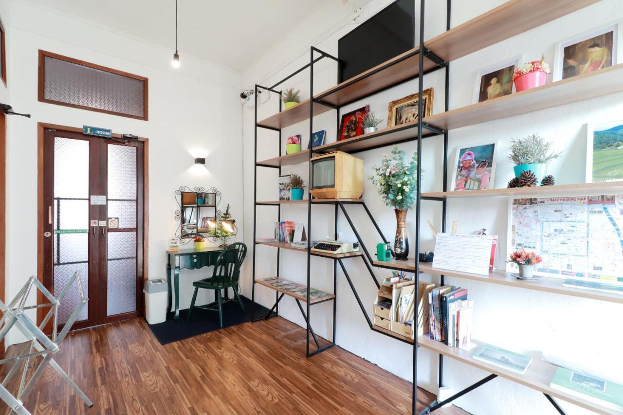 Oyo 552 Hab40 Hostel Чиангмай Екстериор снимка